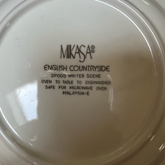 SALE!! Mikasa English Countryside Plate. Winter scene. 8.5”. - Picture 3 of 4